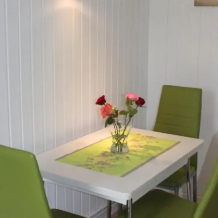 Apartment Lovely At Mecklenburg With Terrace Rerik